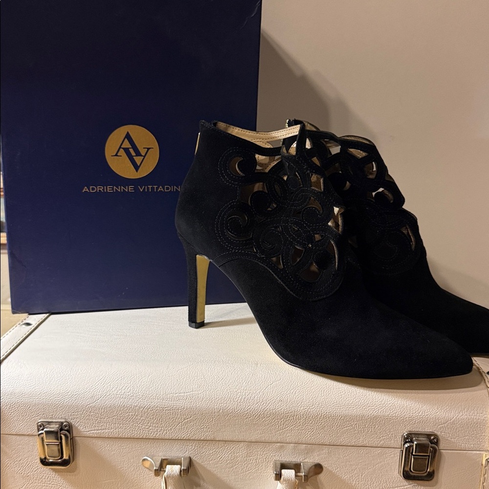 Adrienne Vittadini Black Suede Booties